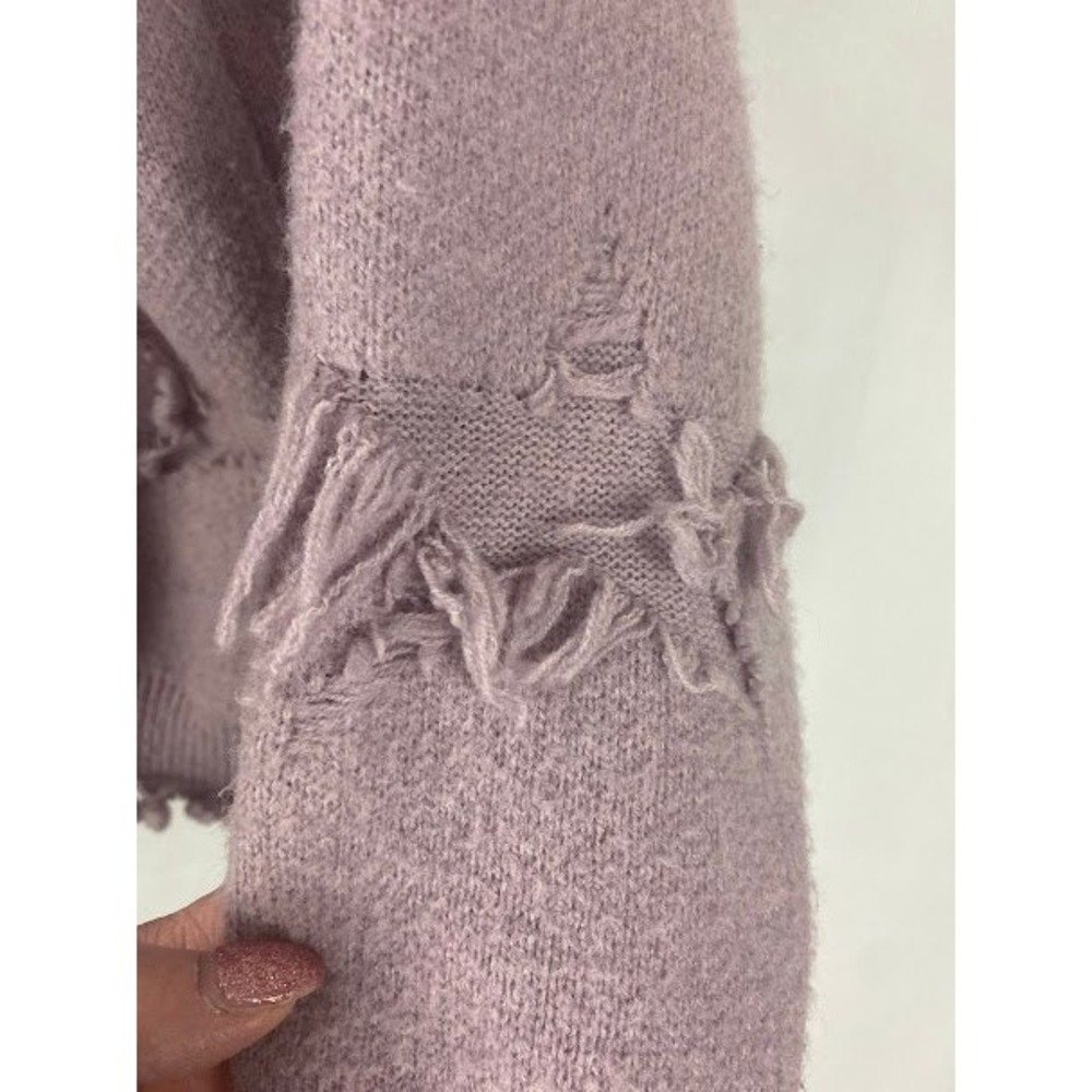 Distressed‎ Lavender Embroidered Pull Over Knit Shabby Chic Long Sleeve Sweater - Picture 5 of 11